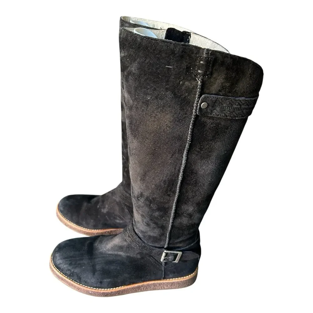 UGG Gellar Tall Boots Womens 7 Black Sheepskin Lined Suede Leather 1013196